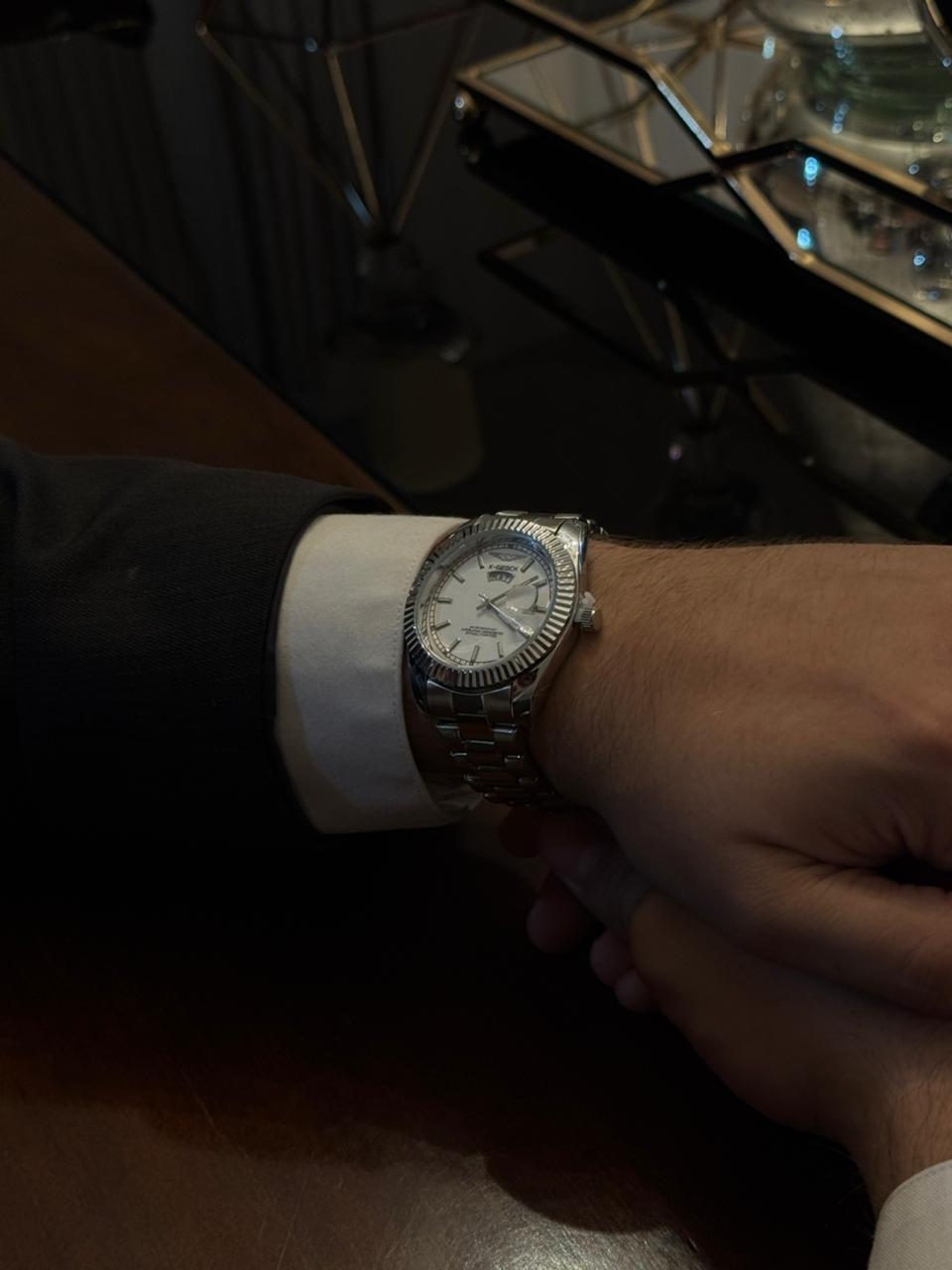 Chroma Prestige Gunmetal White